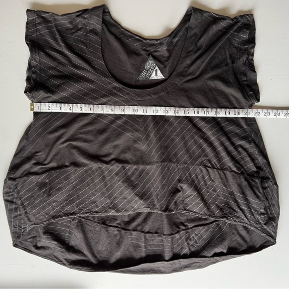 Seneca Rising Oversized TShirt - Picture 10 of 11